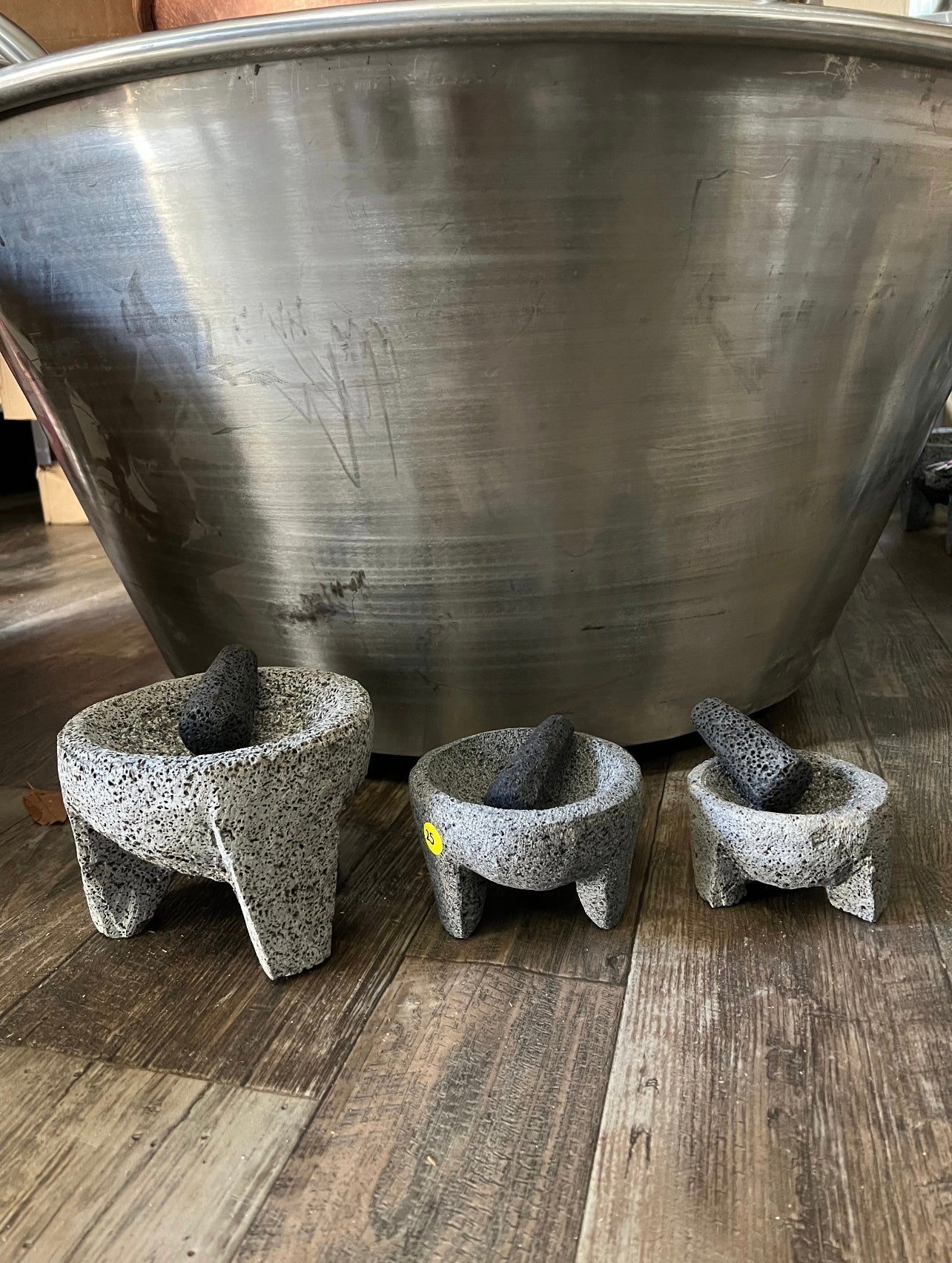 Molcajete Original 100% Lava Volcanic Stone Mortar and Pestle